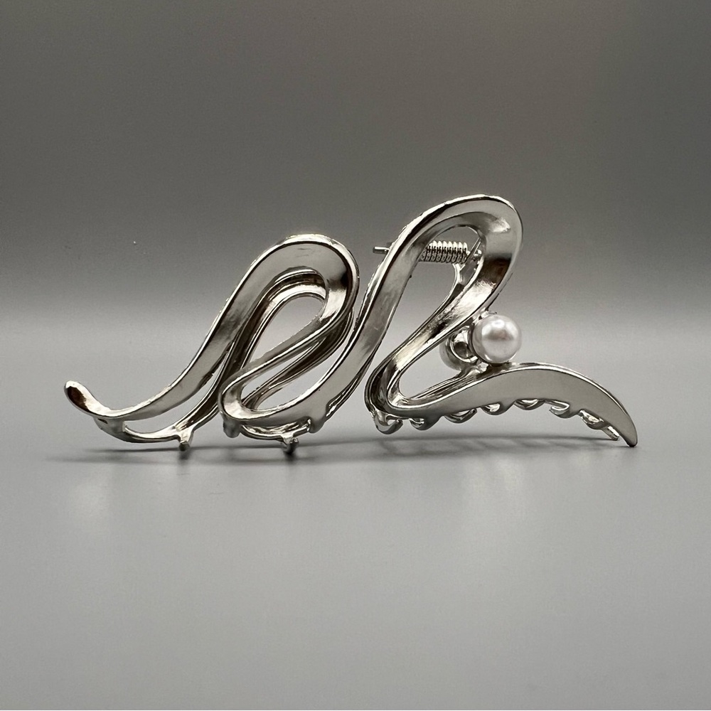 Silver Wave Hair Clip with Pearl Accent